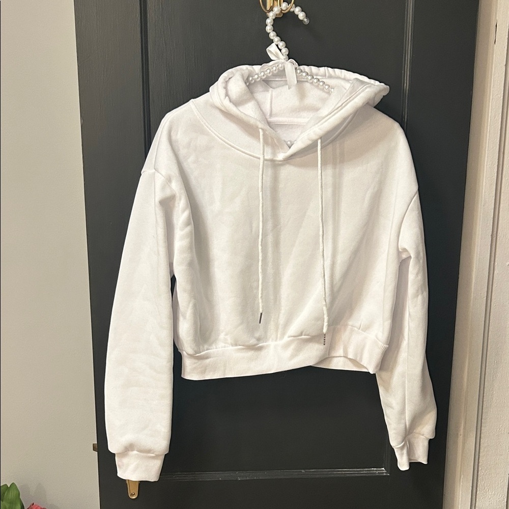 SHEIN White Cropped Hoodie Sweatshirt